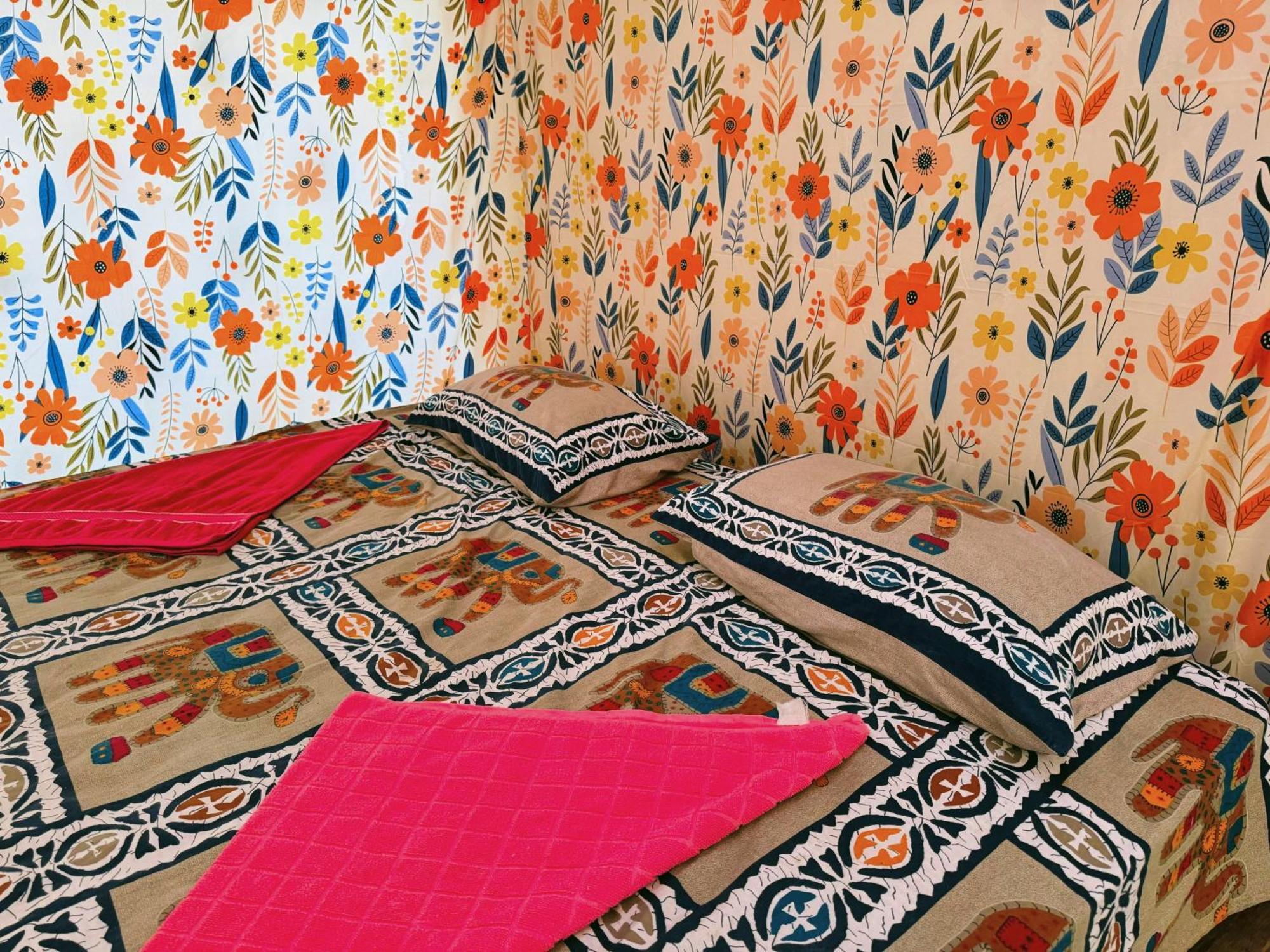 Murali Guesthouse האמפי מראה חיצוני תמונה